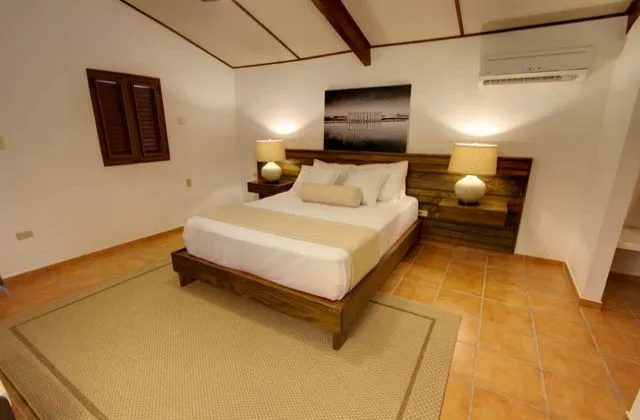 El Morro Eco Adventure Hotel montecriti habitacion cama king size